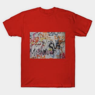 urban graffiti - 1 T-Shirt